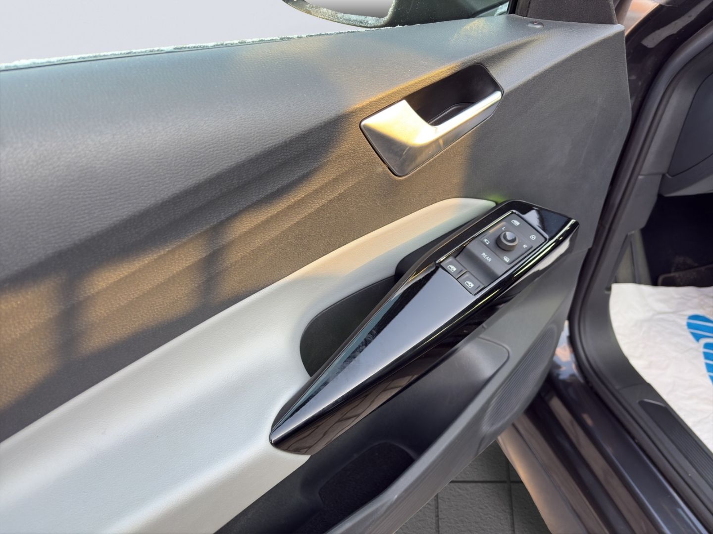 ID.3 Pro 107kW MatrixLED GJR ACC Rückfahrkamera 