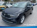 Volkswagen Tiguan 1.5 TSI NAVI LED 19 Zoll Business Premium - gebrauchte VW Tiguan aus dem Jahr 2023