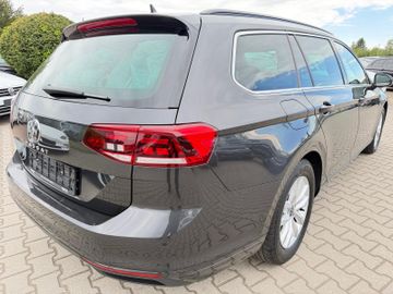 Volkswagen Passat Variant - 4