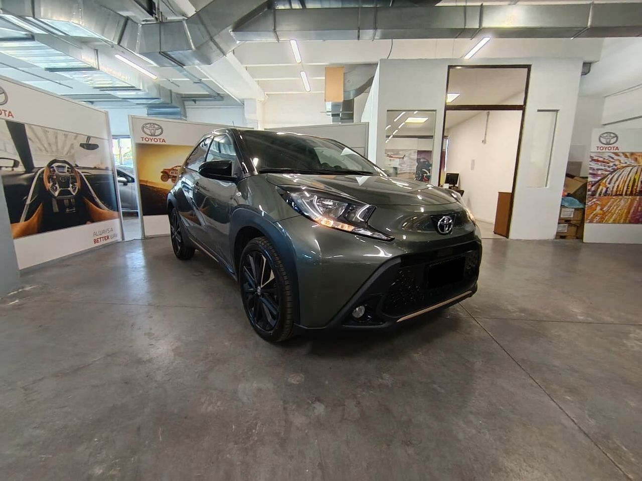 Other Toyota Aygo X 1.0 VVT-i 72 CV 5 porte Trend S-CV imagem 3