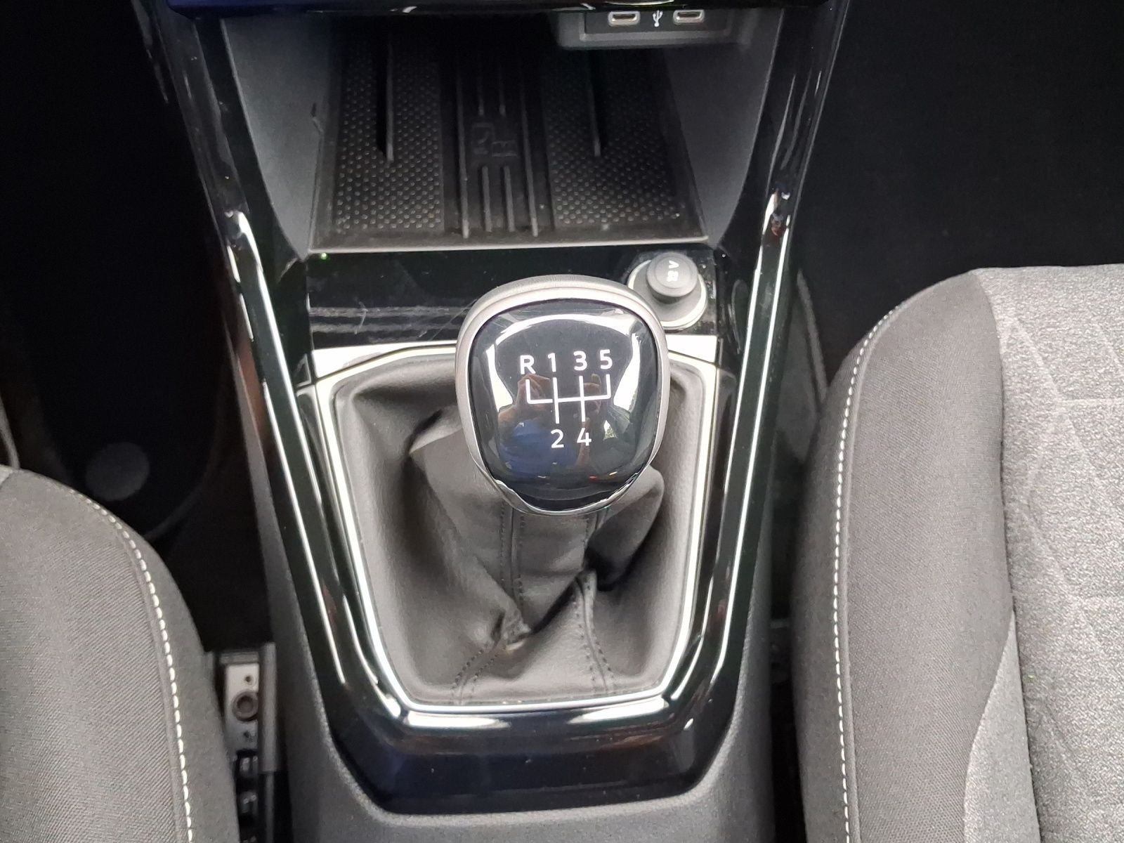 Volkswagen T-Cross - Bild 12