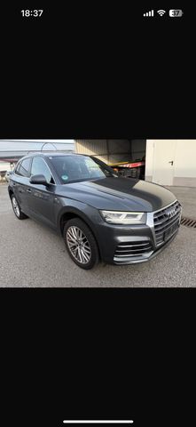 Audi Q5 2.0 TFSI quattro S tronic // S line