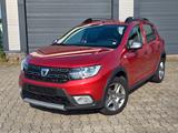 Dacia Sandero 0.9 Stepway Prestige 1.Hand Euro6 Navi - Dacia Sandero: Rot