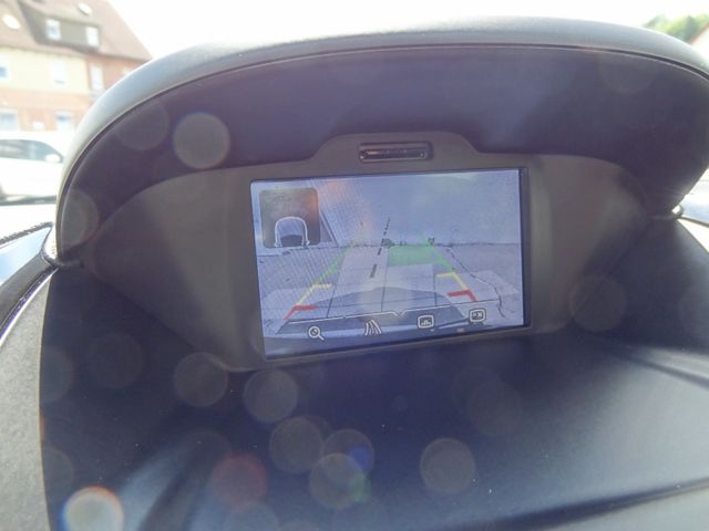 Fahrzeugabbildung Ford B-MAX Titanium/2.Hd/Navi/AHK/SitzH/Kamera/74TKM/
