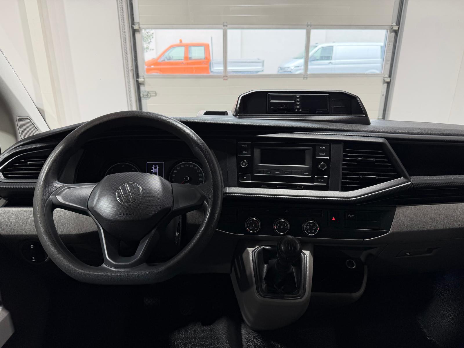 Volkswagen T6.1 Pritsche-Doka (6-Si.),Klima,Radio,AHK