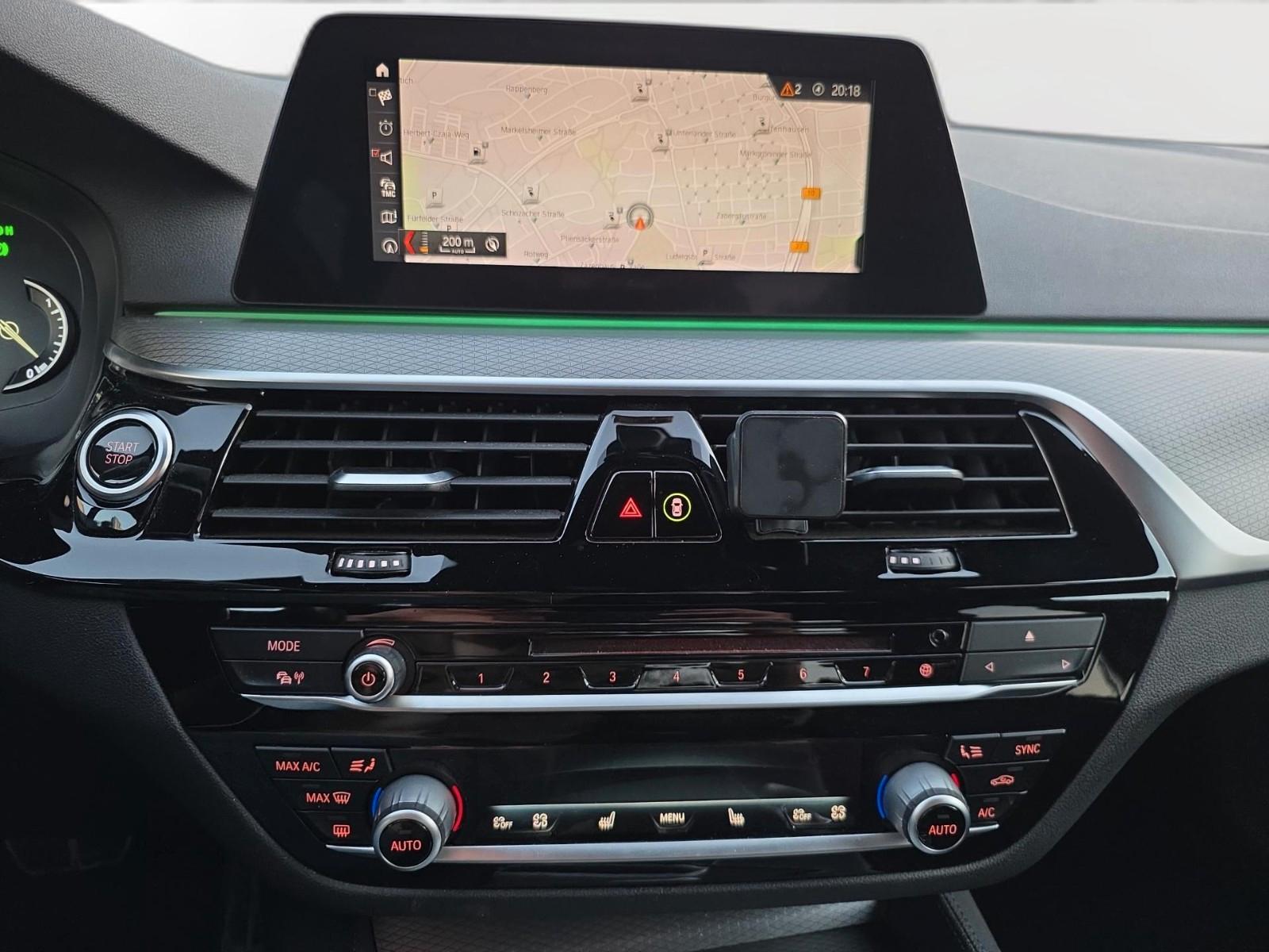 BMW 530e i Performance M Paket +8 Fach bereift+