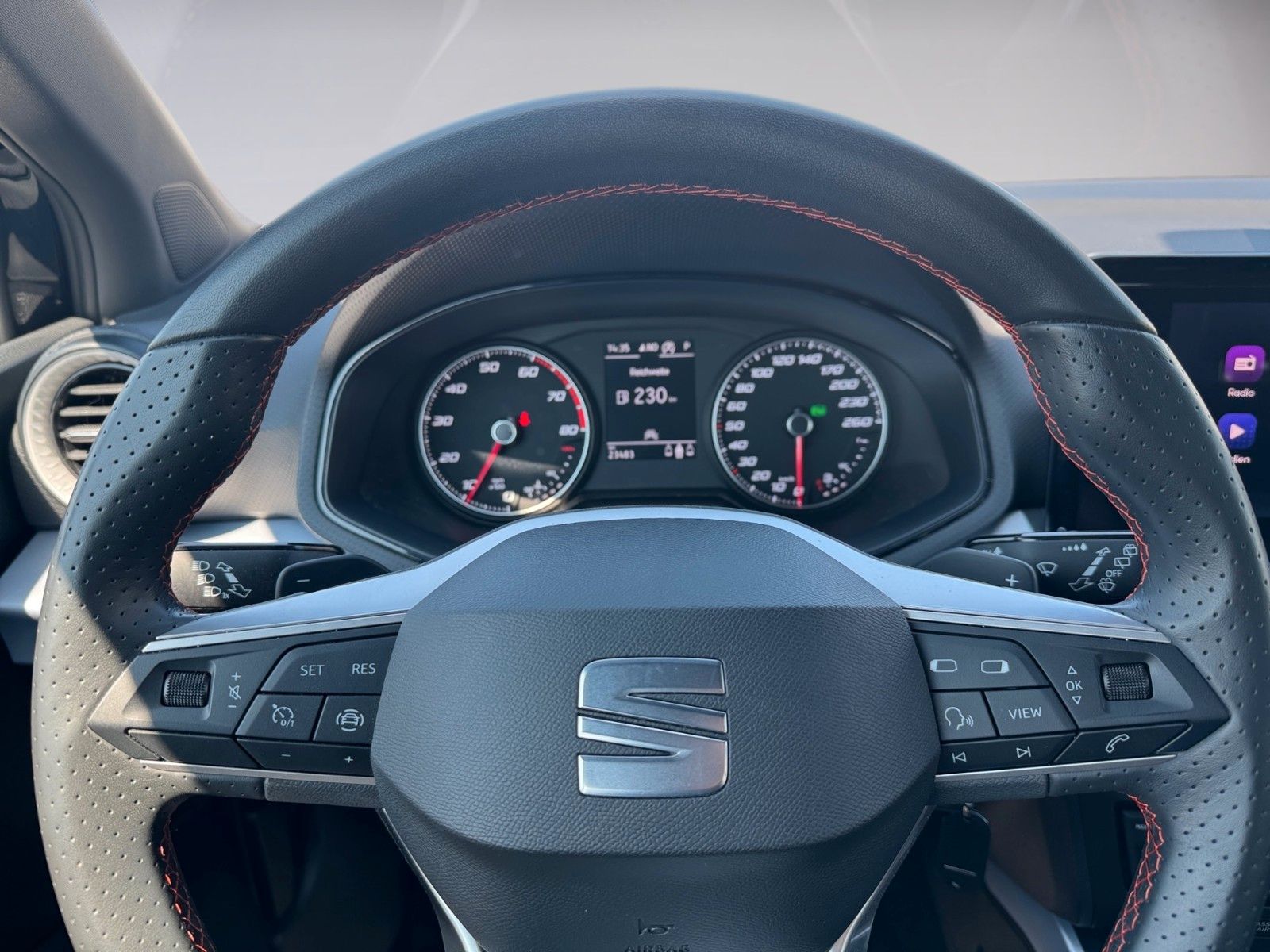 Fahrzeugabbildung SEAT Arona FR 1.5 TSI