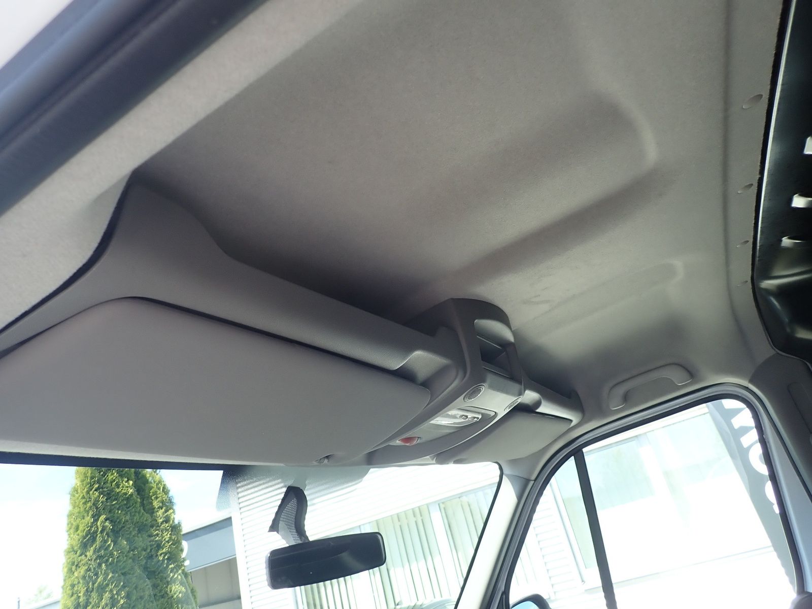 Fahrzeugabbildung Renault Master III Kasten L2H2 3.5to