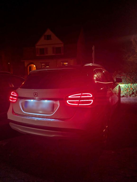Image of Mercedes-Benz GLA 200
