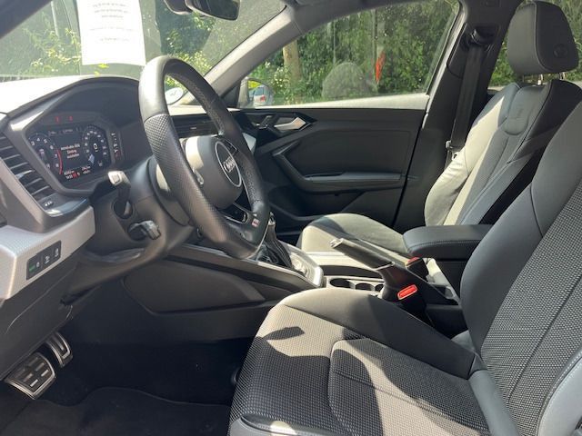 A1 Sportback 30 TFSI S-LINE LED+KAMERA+VCP+NAVI+
