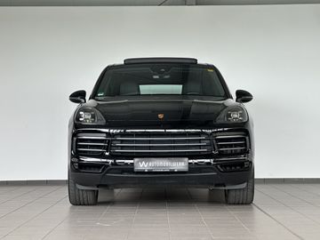 Porsche Cayenne - 2