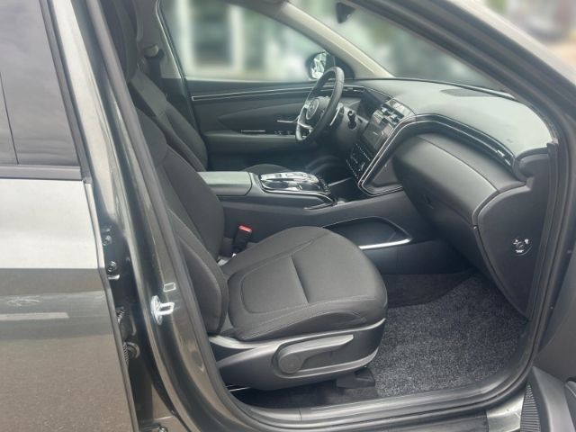 Fahrzeugabbildung Hyundai Tucson 1.6 GDI Turbo 150PS 7-DCT TREND Assist.-P