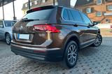 Volkswagen TIGUAN COMFORTLINE*4x4*MASSAGE-ACC-KAMERA-ALCANT - Volkswagen Tiguan mit Diesel-Antrieb: Automatik