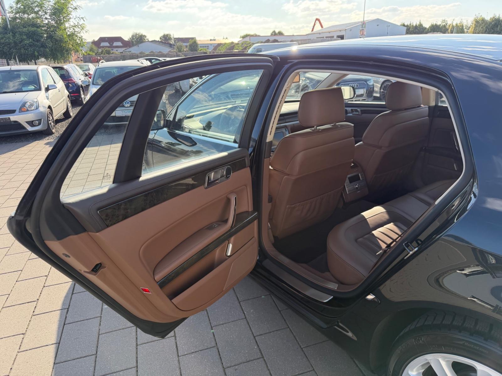 Volkswagen Phaeton 4.2 V8*EXCLUSIVE*ACC*S-DACH*STHZ*TOP*