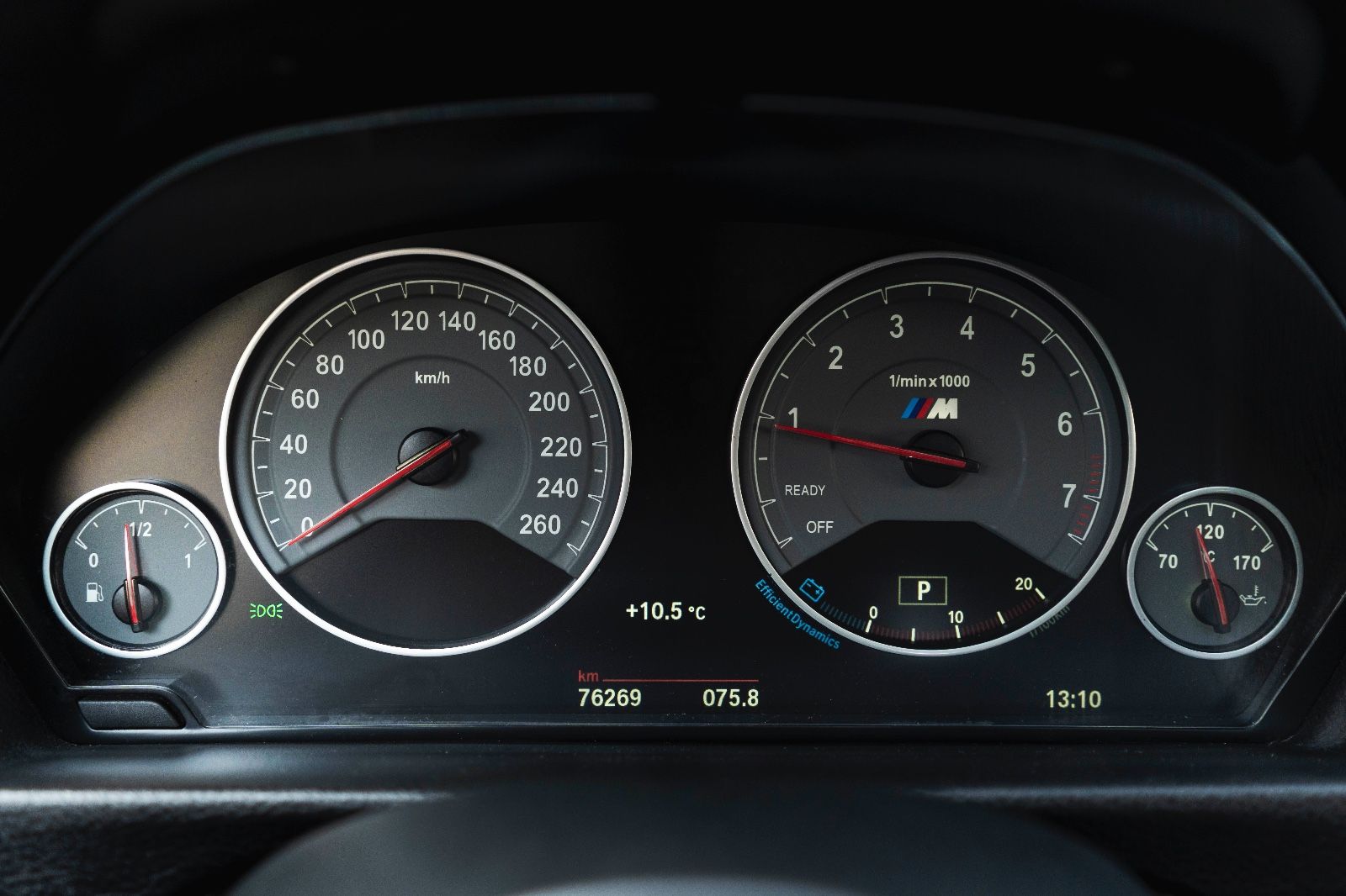 Fahrzeugabbildung BMW 340IX M-Performance H&K HUD LED CARPLAY KAM