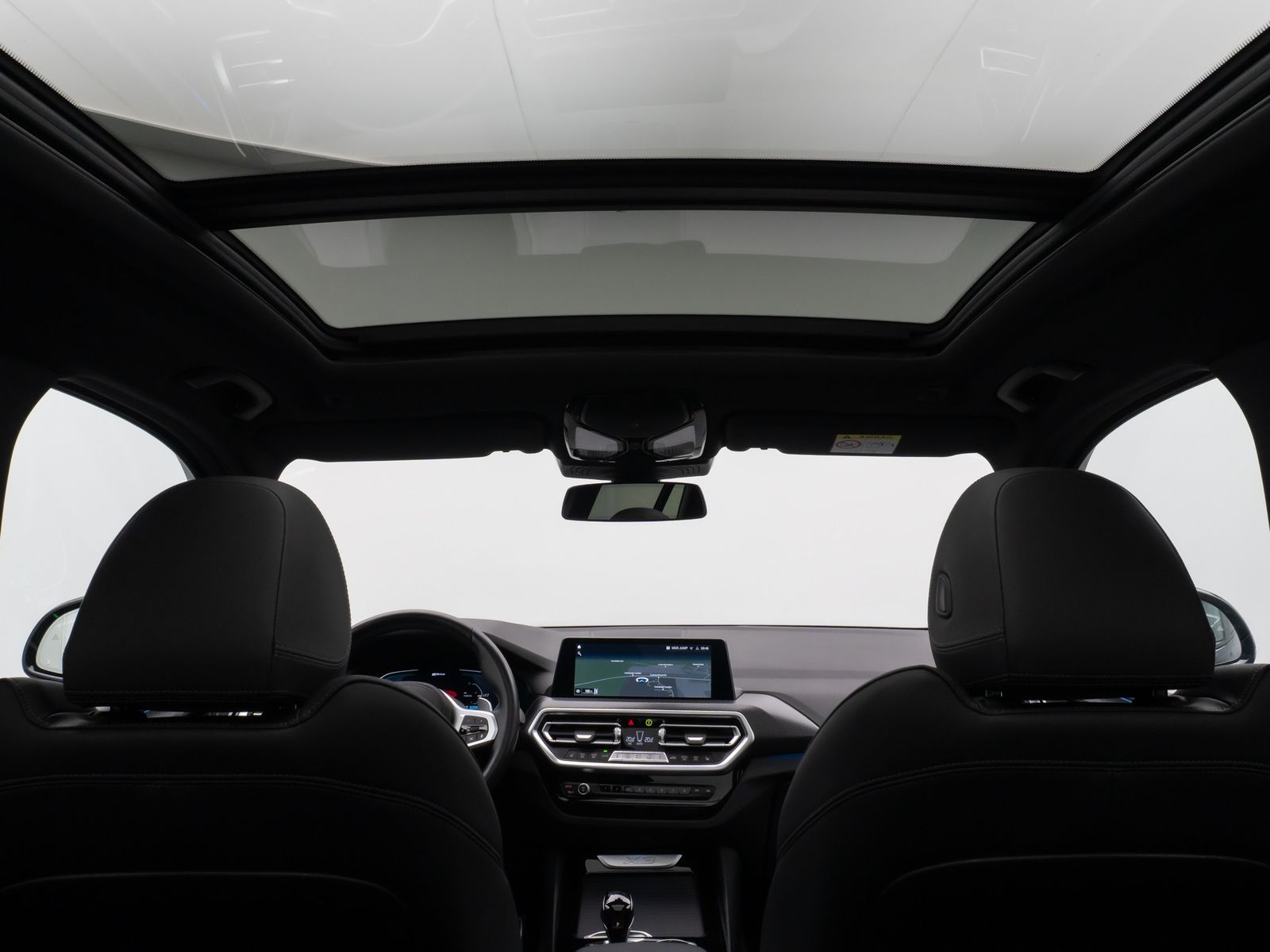 Fahrzeugabbildung BMW X3 xD30e M Sport Panorama Laser 360°HUD Komfort