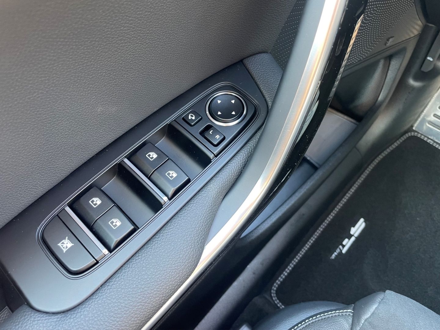 Fahrzeugabbildung Kia Ceed GT Line MEMORY VerkehrszeichenERK Tempomat