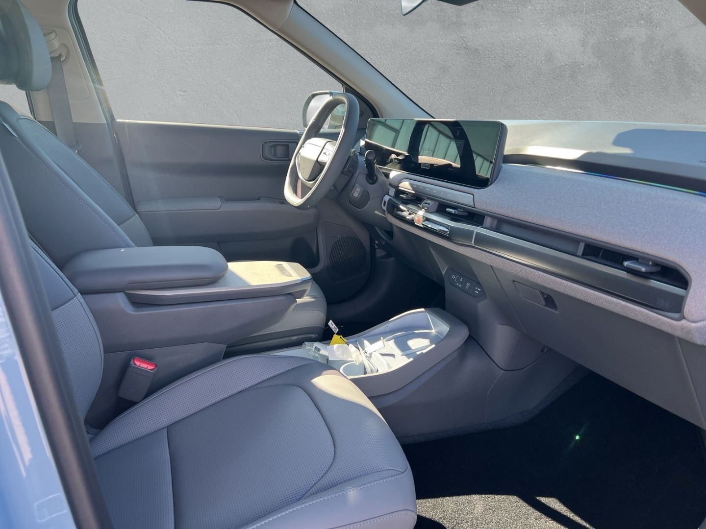 Fahrzeugabbildung Kia EV3 81.4 kWh EARTH *WIC*BUS*UPG*DRIVE*DES*SD*