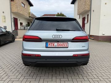 Audi Q7 - 5