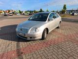 Toyota Avensis T25 Limousine - Toyota Avensis T25 mit Benzin-Antrieb
