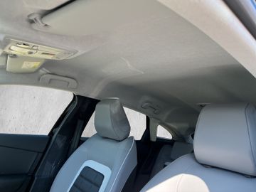 Citroën C4 MAX 1.2 145 +SHZ+KeyLess+PDC+2xKlima+SpurH