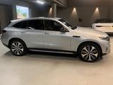 Mercedes-Benz EQC 400 4MATIC -GARANTIE - mit Elektro-Antrieb: Ambiente-Beleuchtung, Geländewagen