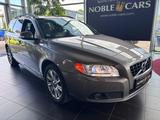 Volvo V70 Kombi Momentum KLIMA NAVI ALU