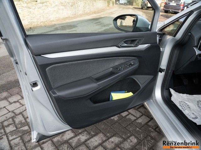 Golf VIII Variant Life TDI Navi AHK ACC Business