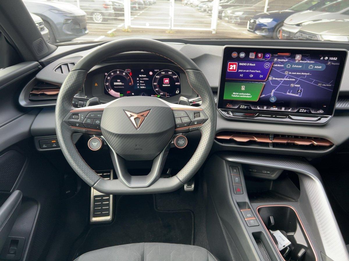 Cupra Terramar 1.5 eTSI DSG MATRIX+AHK+PANO+ACC+ALCAN