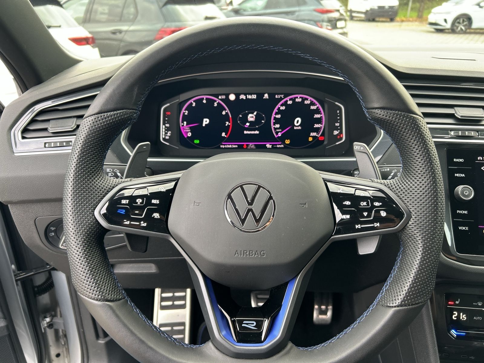 Tiguan R 4Motion, Matrix LED, AHK, Black Style,