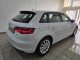 Audi A3 Sportback 1.4 TFSI attraction Xenon Navi plus - Audi A3 weiß Gebrauchtwagen Sportback