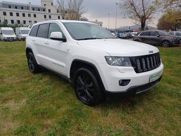Jeep Grand Cherokee - 1