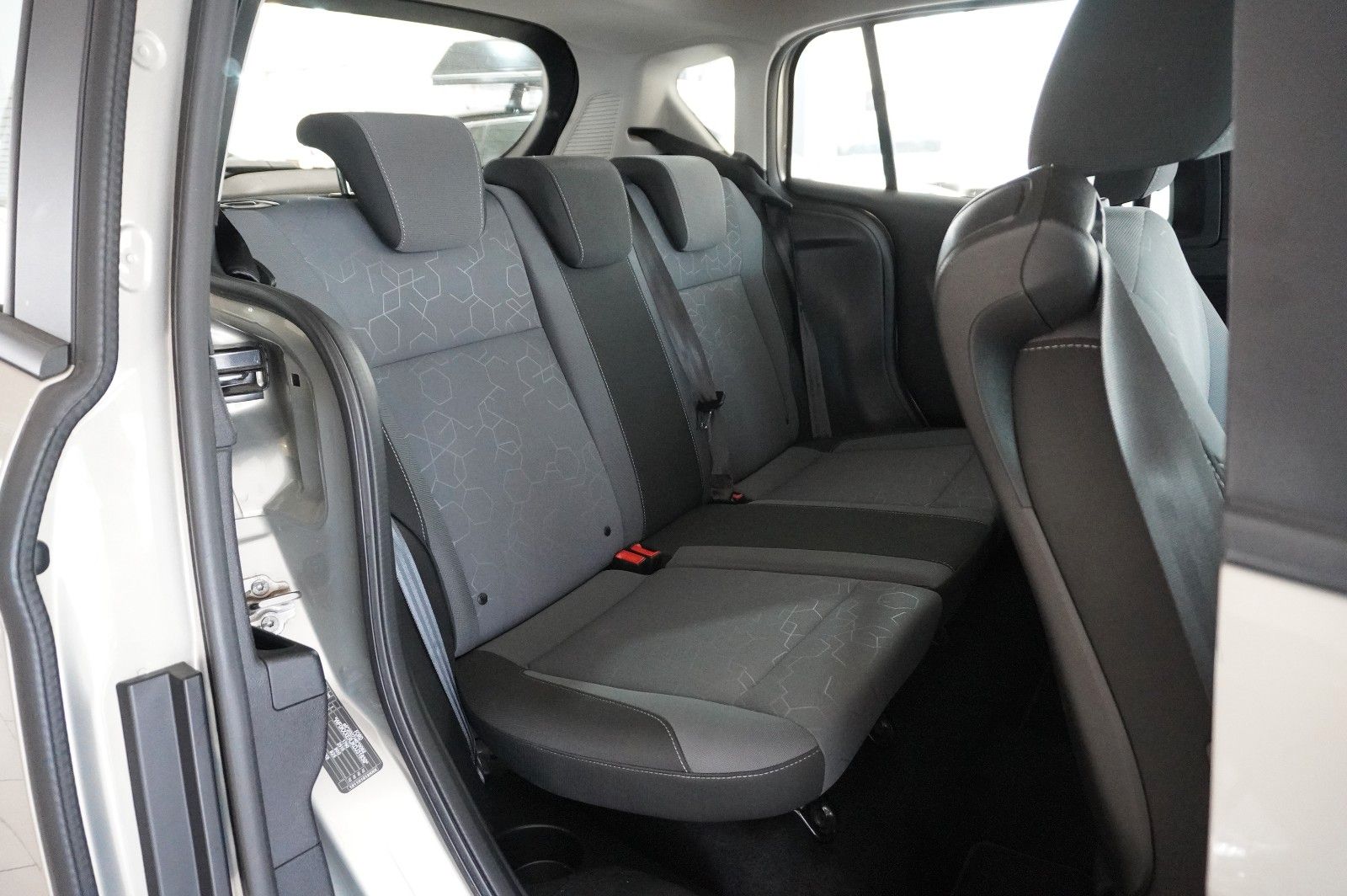 Fahrzeugabbildung Ford B-Max 1.0 TREND KLIMA/PDC/NEBEL/USB/AHK