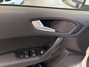 MYAUTOCENTER – Gebraucht- und Jahreswagen mit Werkstattservice in Pfaffenhofen Audi A1 Sportback basis *2. Hand*Klima*Navi*PDC*SHZ*