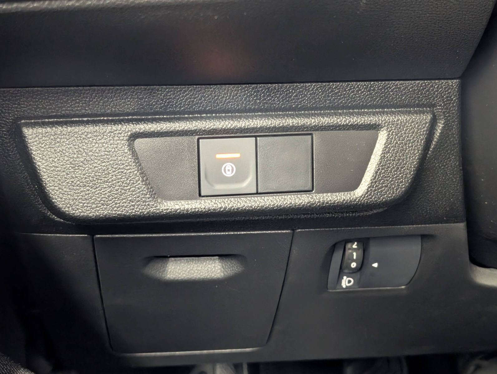 DACIA Sandero  Expression TCe 100 Kamera Media Display – Bild 32
