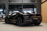 Ferrari F8 Spider 3.9 V8 Lift Carbon Seats Novitec Akrap - schwarze Ferrari F8