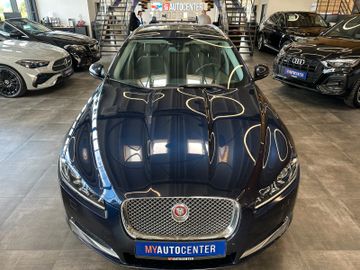 Jaguar XF *Keyless*AHK*BI-XENON*Leder*2-Zonen*
