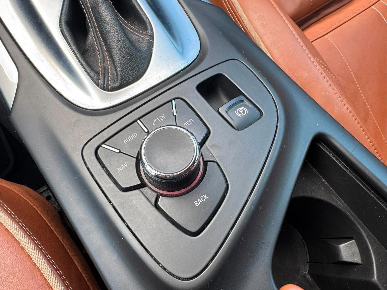 Opel Insignia 2011 — photo 19
