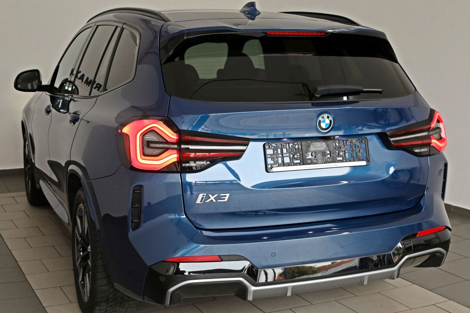 Fahrzeugabbildung BMW iX3 Inspiring,M Sport,Navi,SH,Kamera,ACC,Panoram