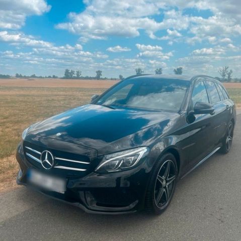 Mercedes-Benz C220d T 7G Tronic AMG Line A...