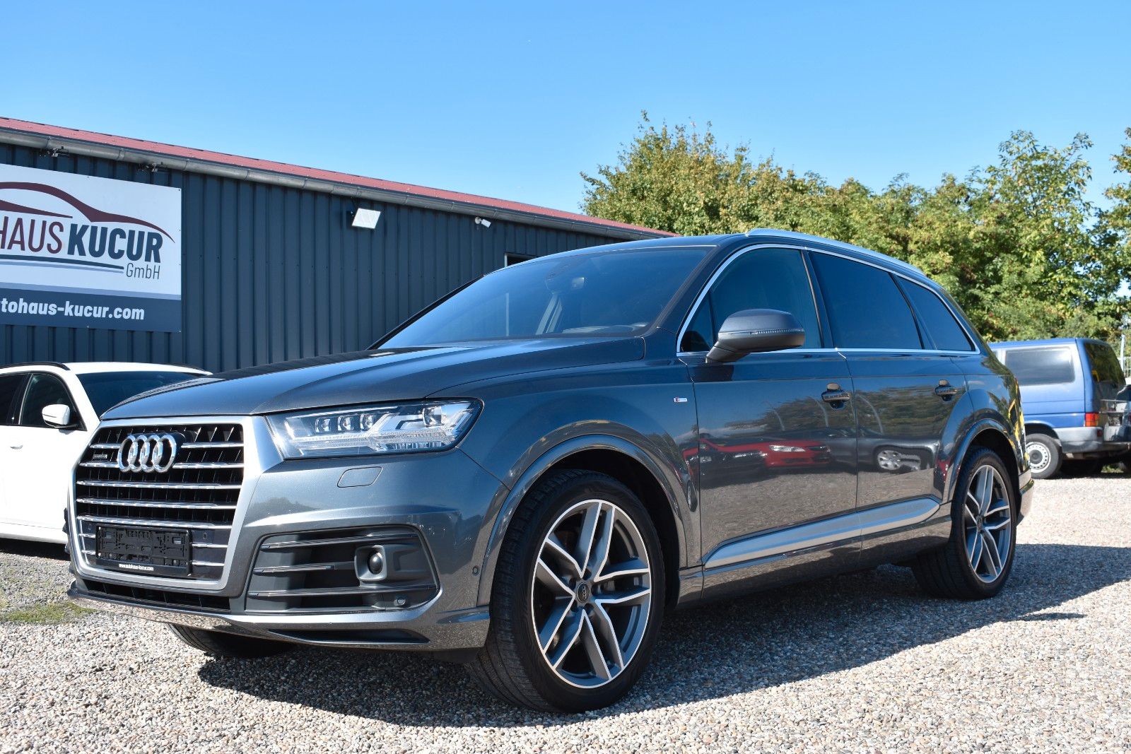 Fahrzeugabbildung Audi Q7 50 TDI quattro S Line/PANO/Night/7 Sitz/B&O