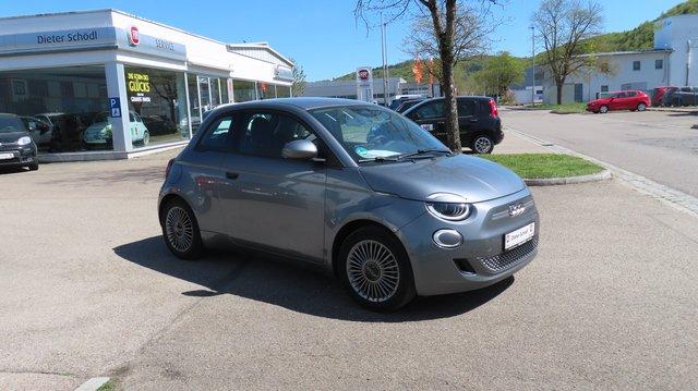 Fiat 500e Icon 42KWH 118 PS +Winterpaket+Höhenverst. 