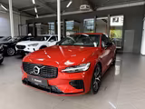 Volvo S60 T8 TwinEngine AWD R Design LED Virtual ACC P - gebrauchte Volvo S60 aus dem Jahr 2020