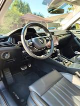 Skoda Superb 2.0 TSI DSG 4x4 L&K COMBI L&K - Skoda Superb in Gelsenkirchen
