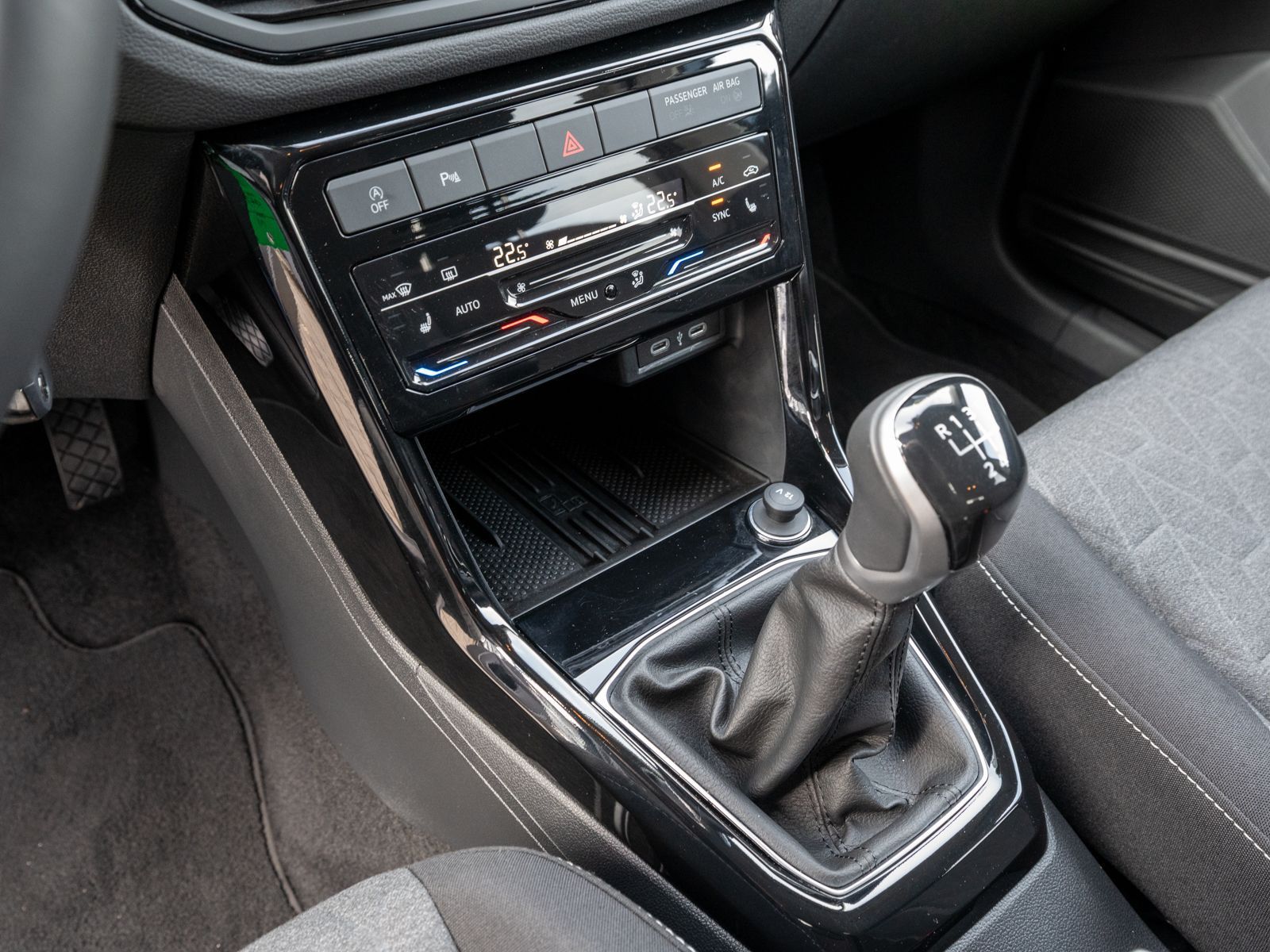 Volkswagen T-Cross - Bild 16