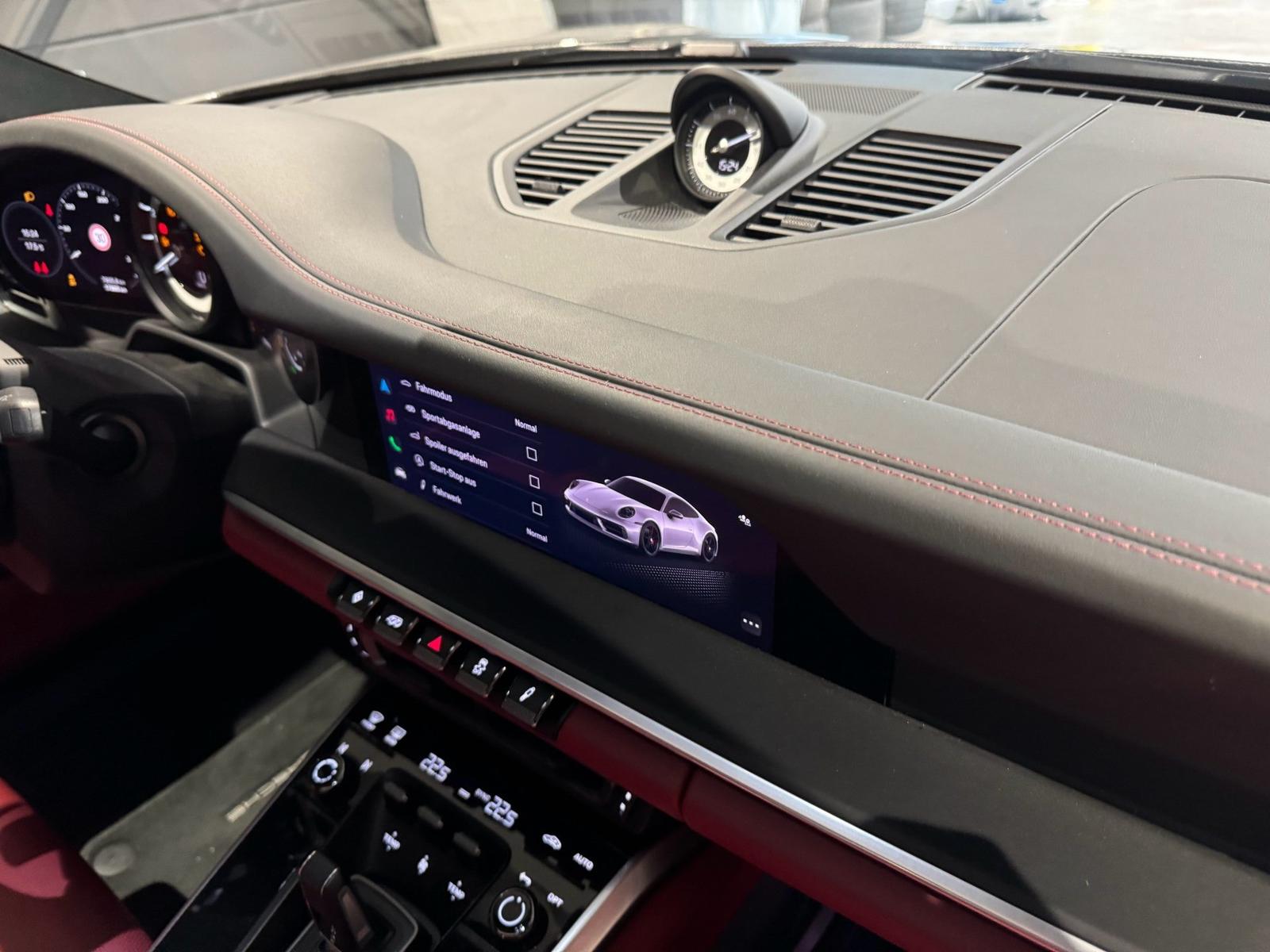 Porsche 911 Carrera GTS APPROVED*3*JAHRE/ VOLL LEDER – 10