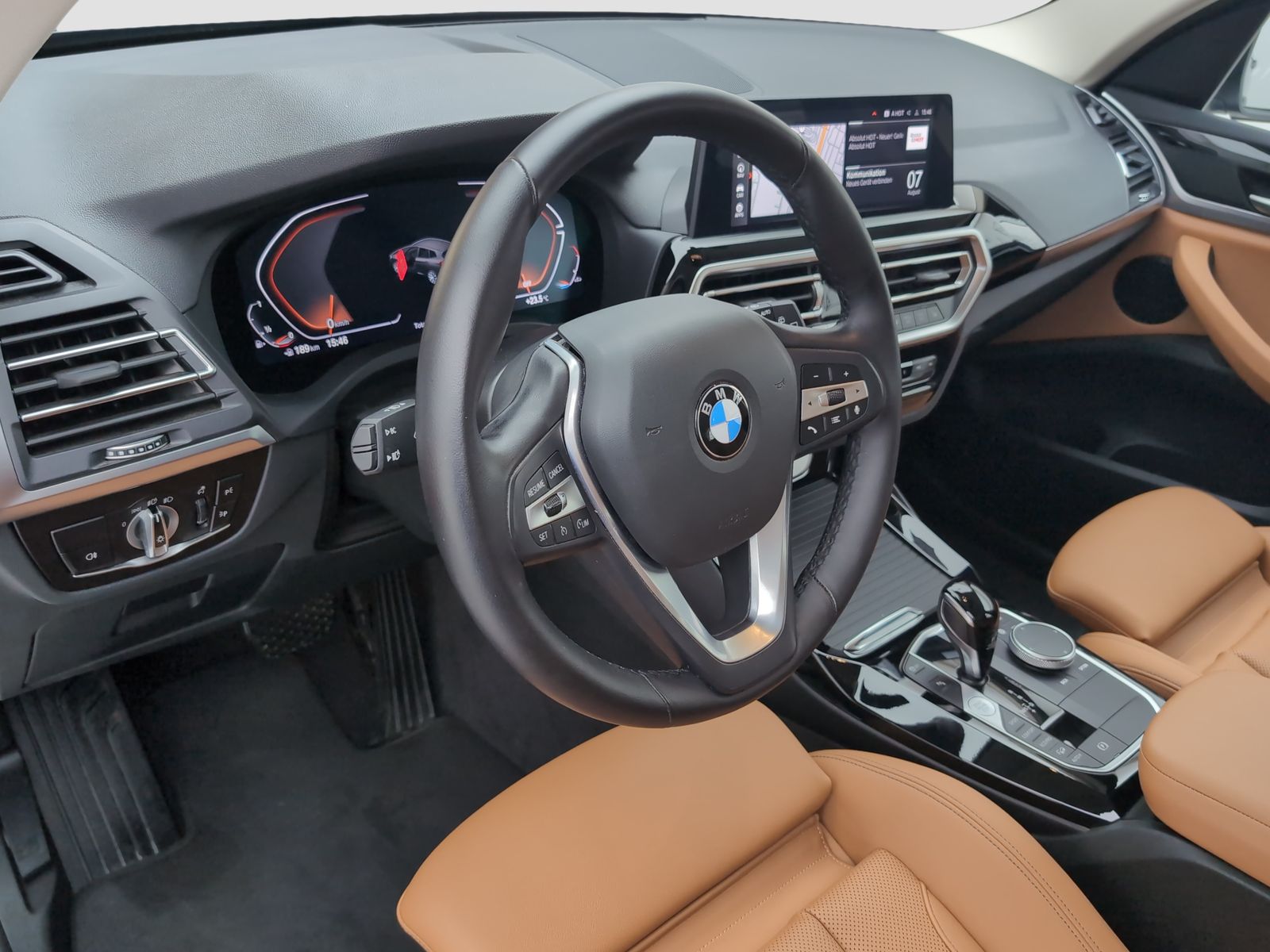BMW X3 xDrive20i Navi AHK Kamera Sportsitze LED foto 8