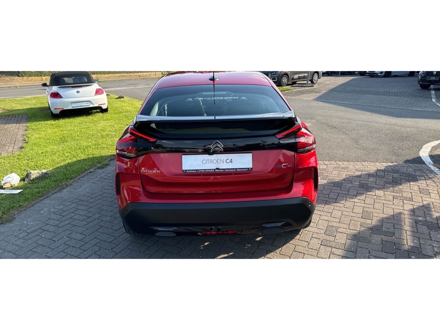 Fahrzeugabbildung Citroën C4 Elektro 136 Feel Pack HUD Navi LED  CarPlay
