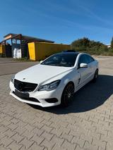 Mercedes-Benz E 320 Sport Edition Autom. Sport Edition - Mercedes-Benz E 320: Coupe