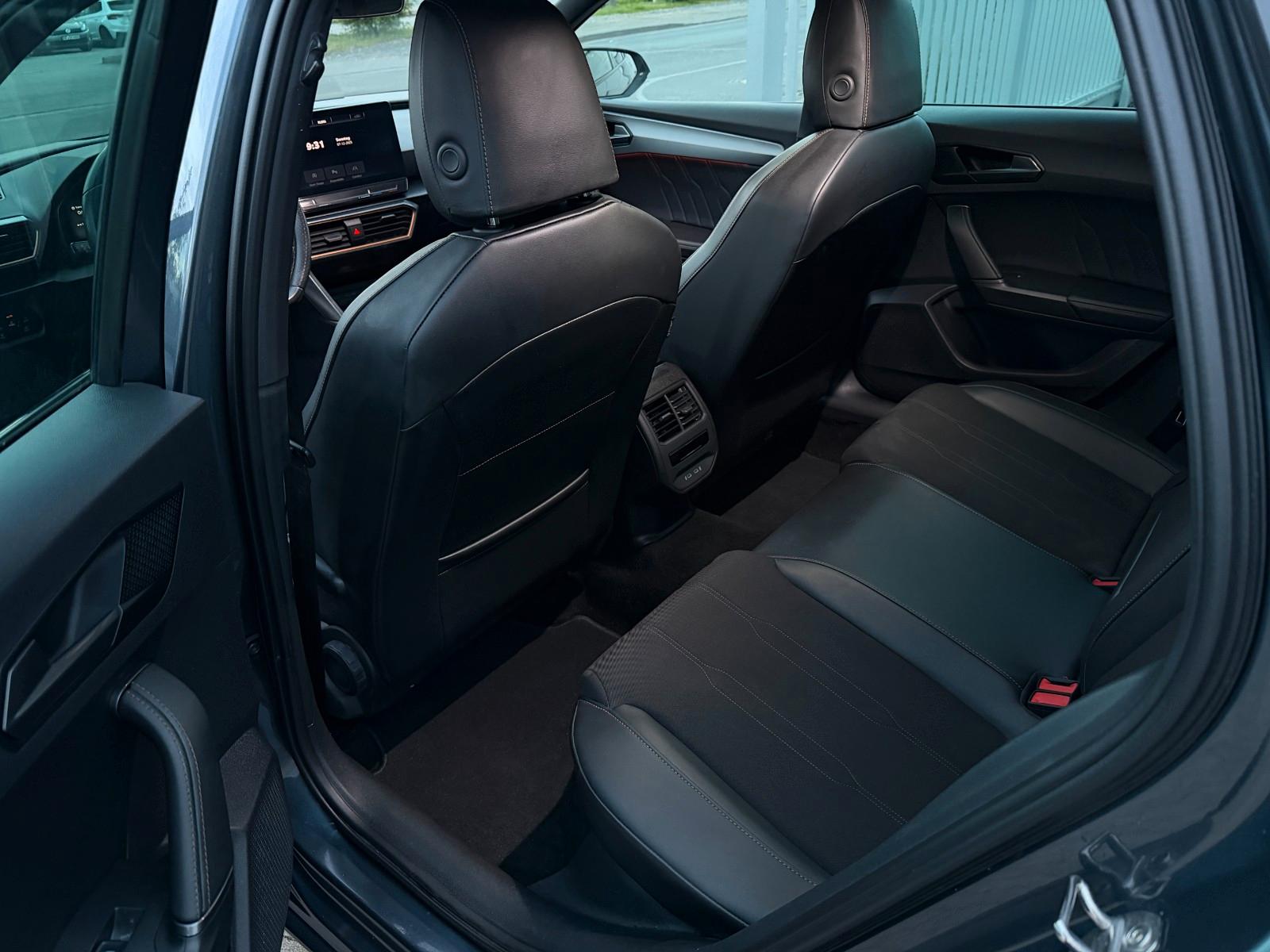 Cupra Leon AHK*ACC*PARK*NAVI*SHZ*CONNECT*LANE